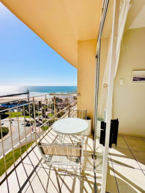 Nomacurvy beach front accommodation